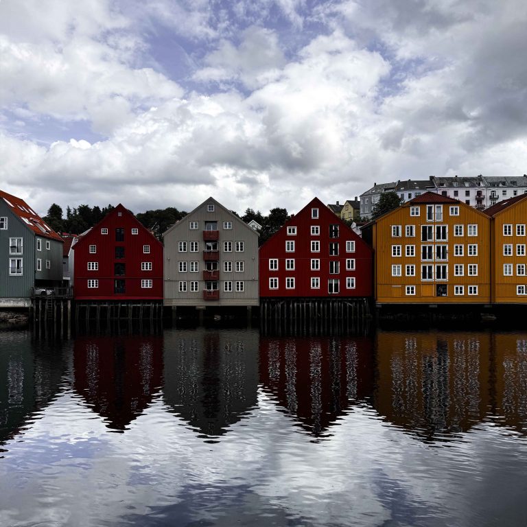 Formen des Nordens: Wo Schlichtheit zur Kunst wird